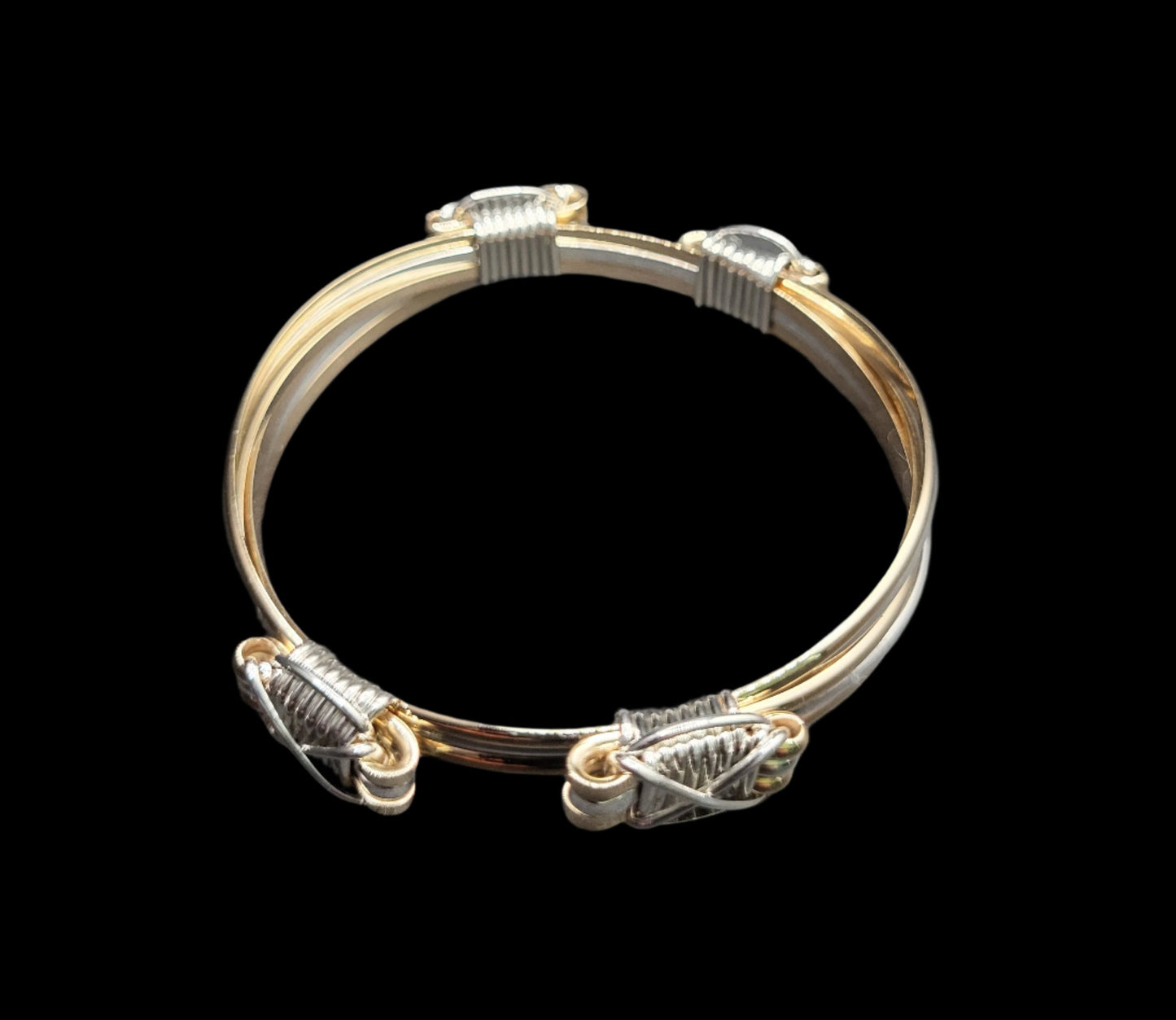 Elephant Hair Bangle 4 Knots Top View