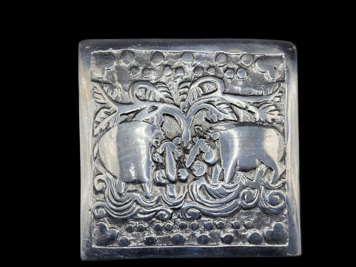 Aluminum Pot Stand Hippos