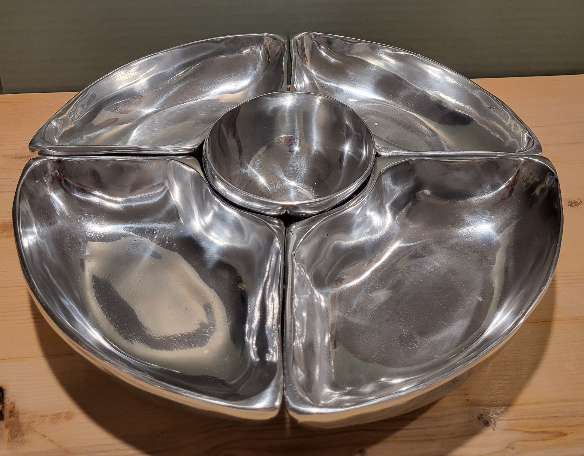 5 Piece Aluminum Serving Platter Nested