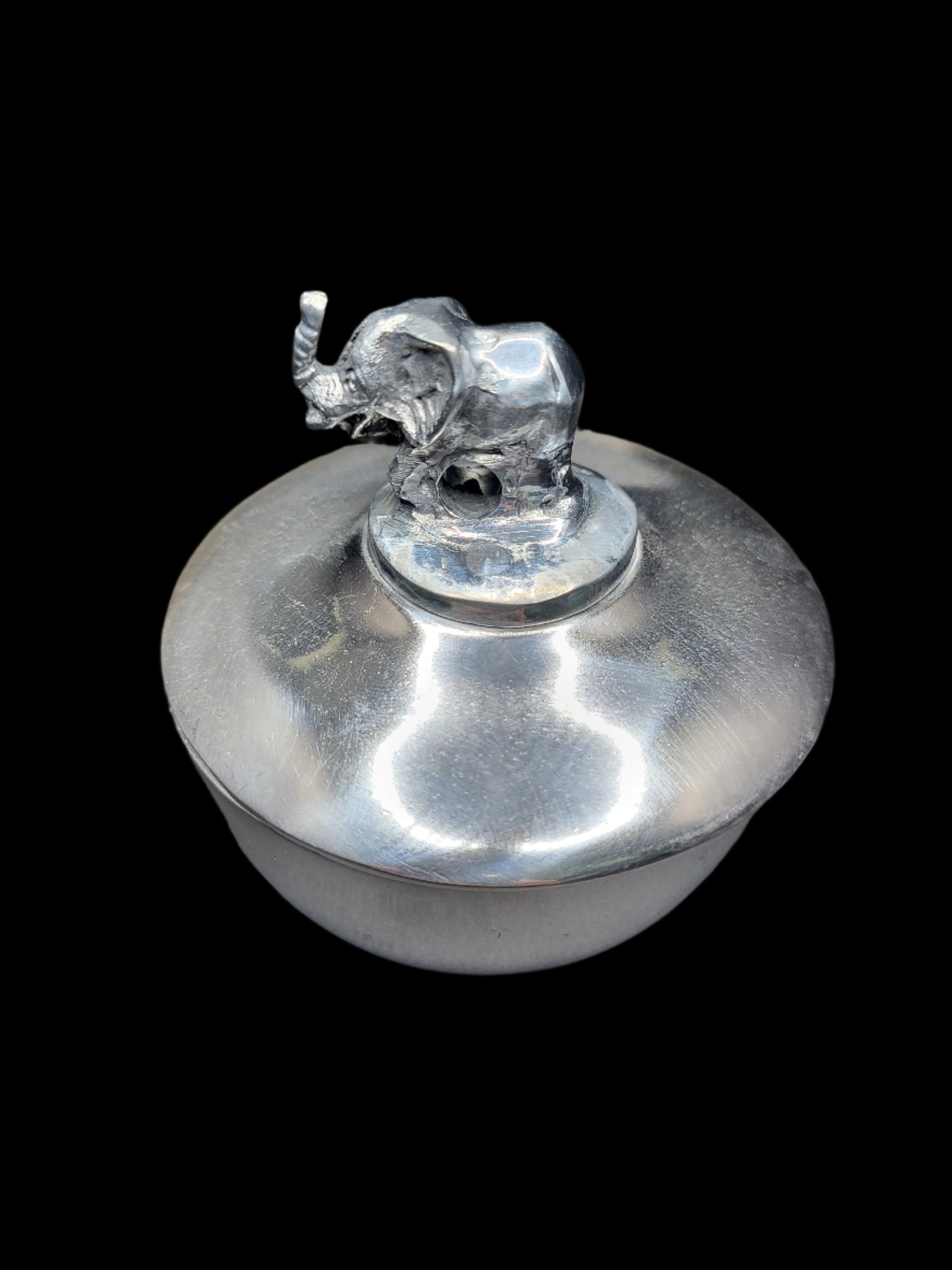 Butterdish Dome with Lid On Elephant