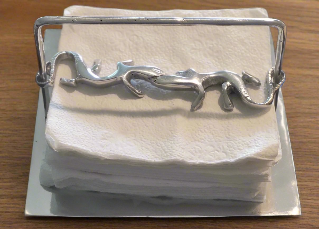 Lizard Napkin Holder With Napkins