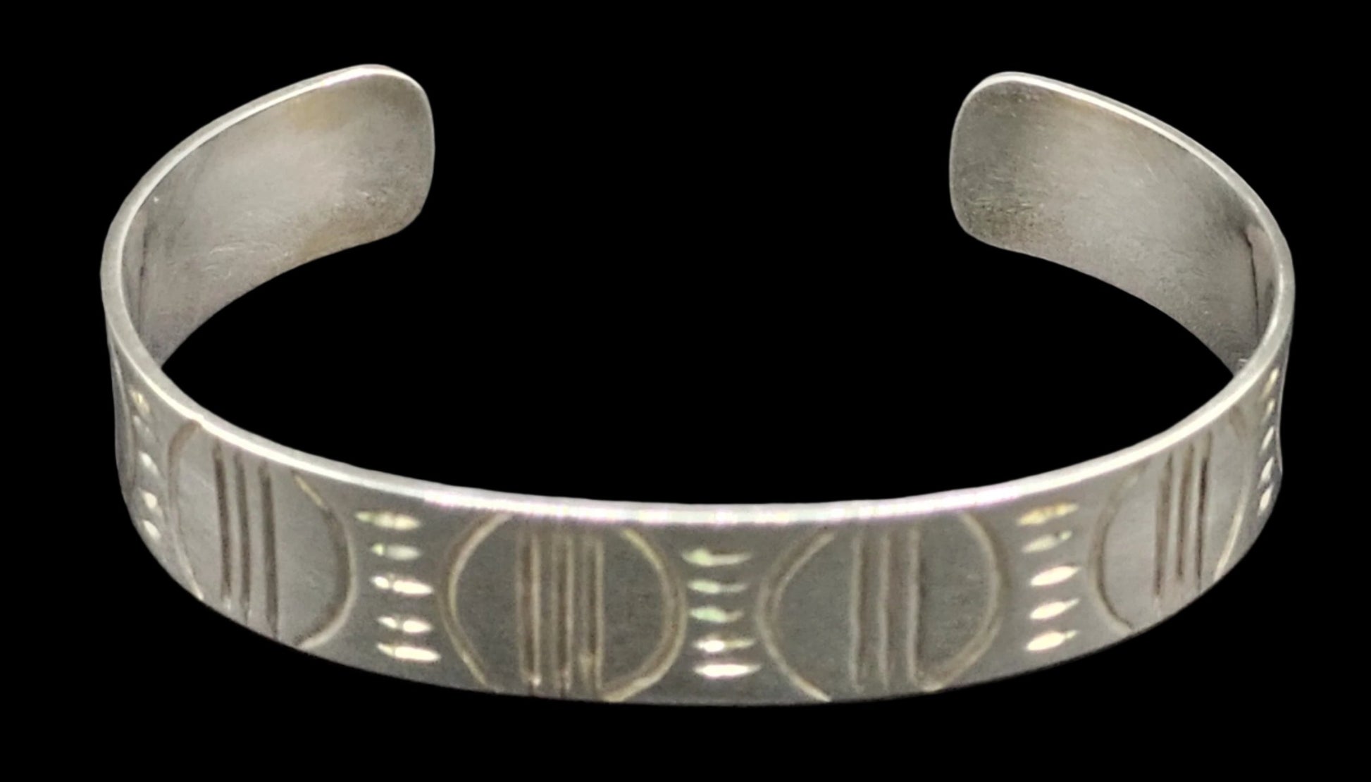 Silver African Design Cuff Bange